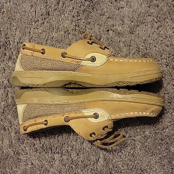Sperry Shoes - Picture 3 of 4